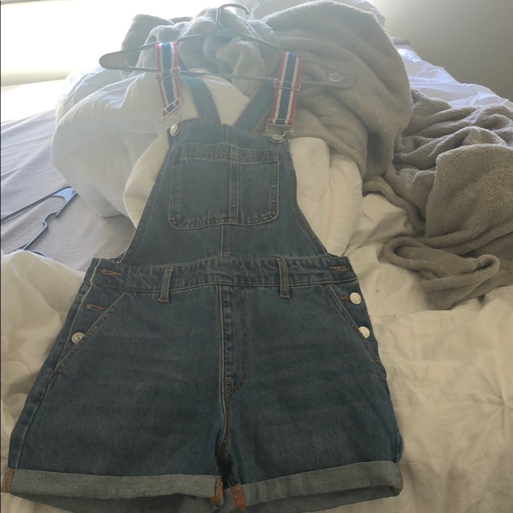NWOT overall shorts